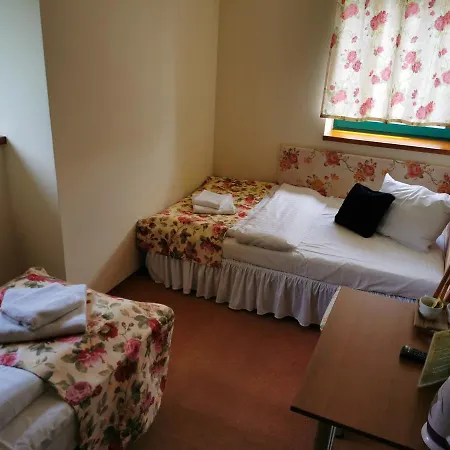 Restauracja Kaprys Bed and Breakfast