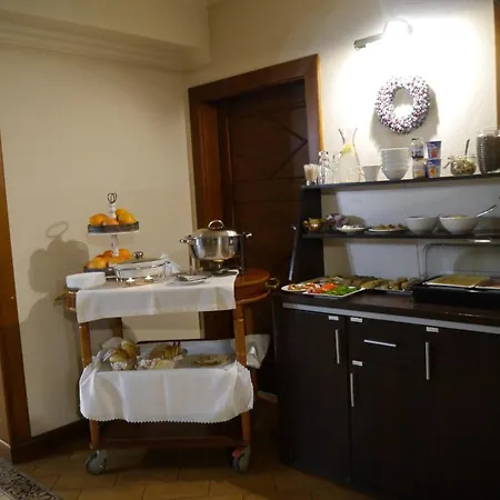 Bed and Breakfast Restauracja Kaprys Ζγκοζέλετς